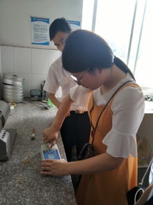 暑期社會實踐小分隊與開化社屬企業(yè)互惠互學 食品 農產品安全及健康管理服務進供銷